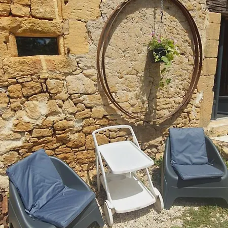 Apartament Rupestre Independante Dans Du Xviii Carsac-Aillac